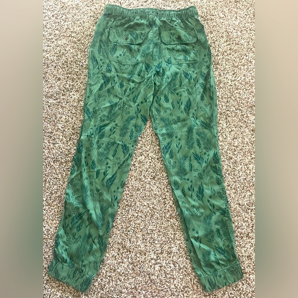 Nicole Miller Joggers Designer Green Leaf Print Pants Pockets M 100% Lyocell HTF - Picture 3 of 5